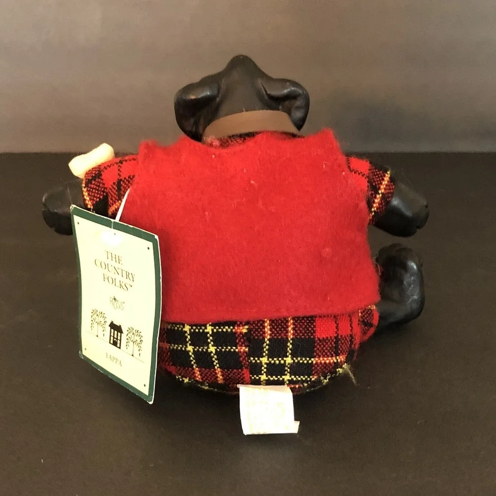 Russ Berrie The Country Folks YAPPA Plush Shelf Sitter Black Dog with Tags